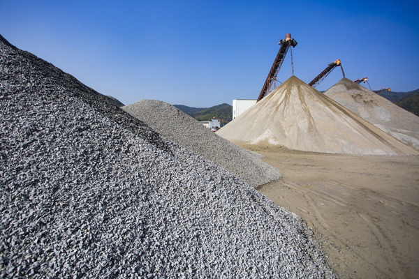 河砂禁采，機(jī)制砂興起，投資制砂設(shè)備，請認(rèn)準(zhǔn)唐山金路